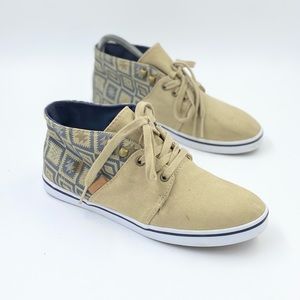 Vans tribal print womens size 7